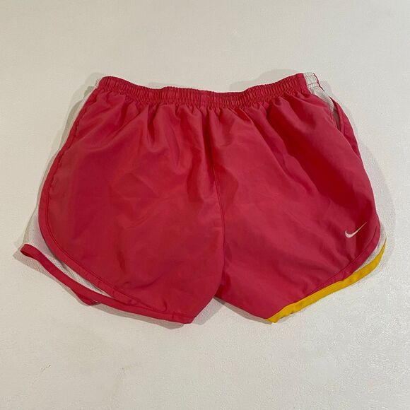 Nike FitDry Tempo Running Shorts Women’s Medium Red Yellow Trim Activewear - Picture 1 of 9